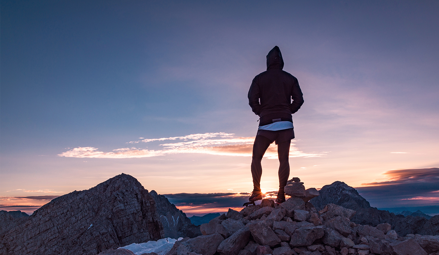 male-hiker-in-the-grand-mountain-landscape-Y4GFA8Z