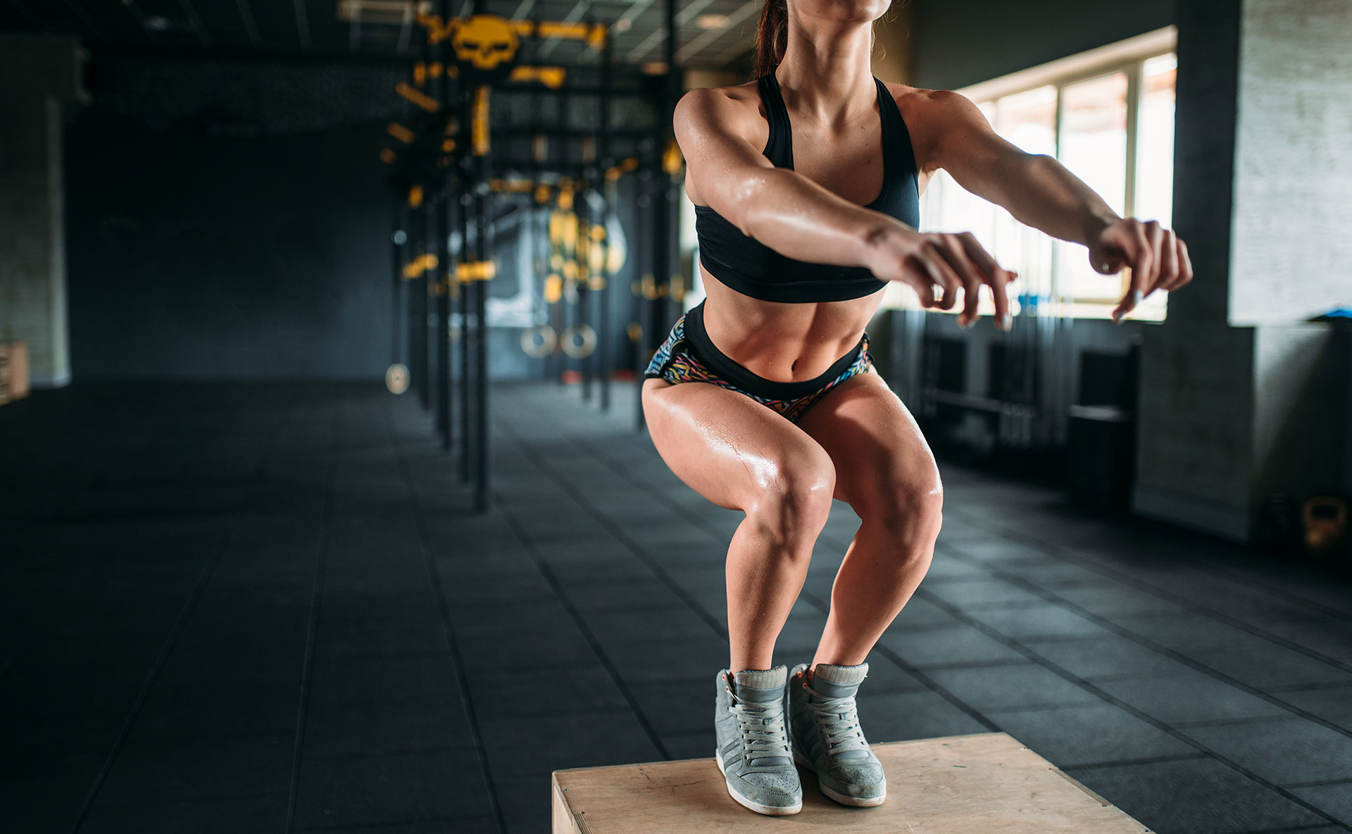 woman-doing-box-jump